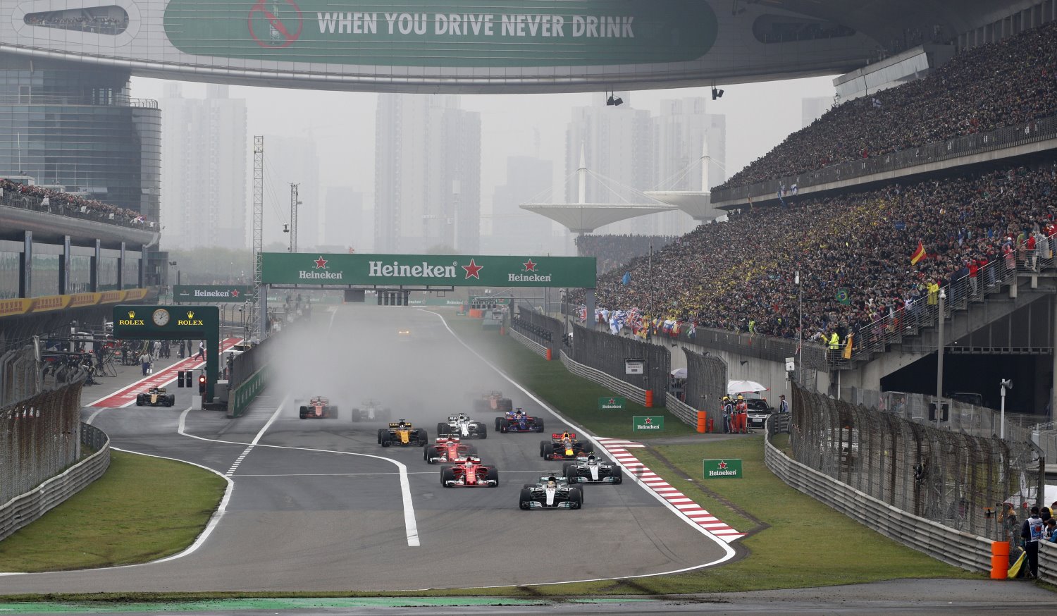 China 2017 race start - Photo by Wolfgang Wilhelm for Mercedes